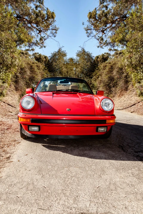 1985 Porsche 911 Carrera 3.2 - Image 2 of 31