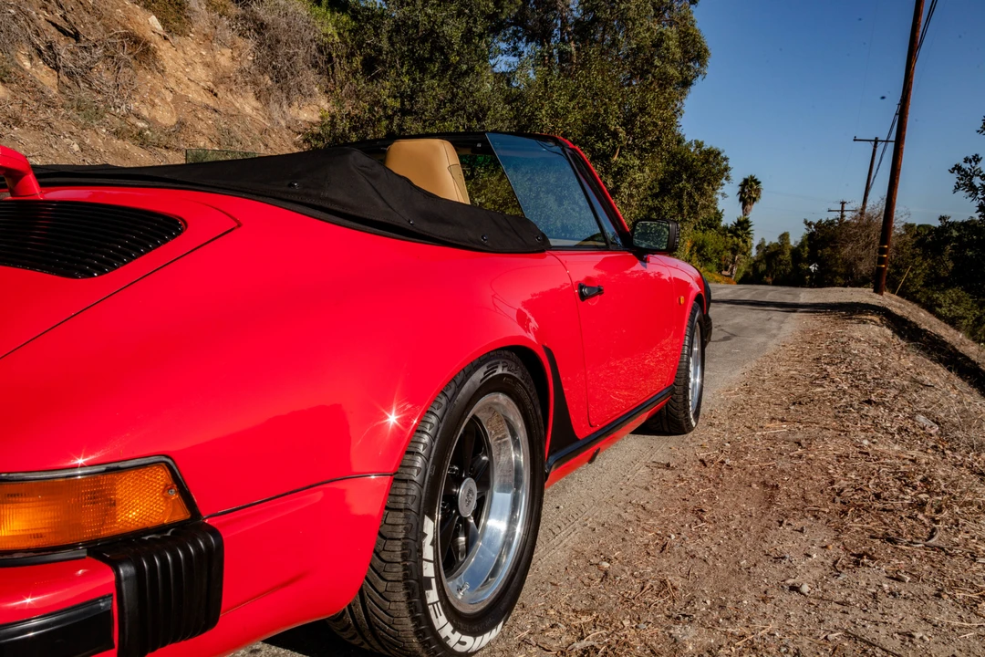 1985 Porsche 911 Carrera 3.2 - Image 24 of 31
