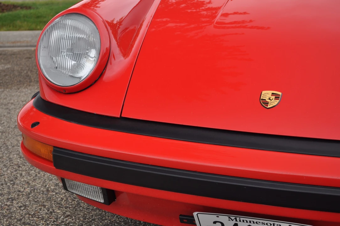 1985 Porsche 911 Carrera 3.2 - Image 28 of 31