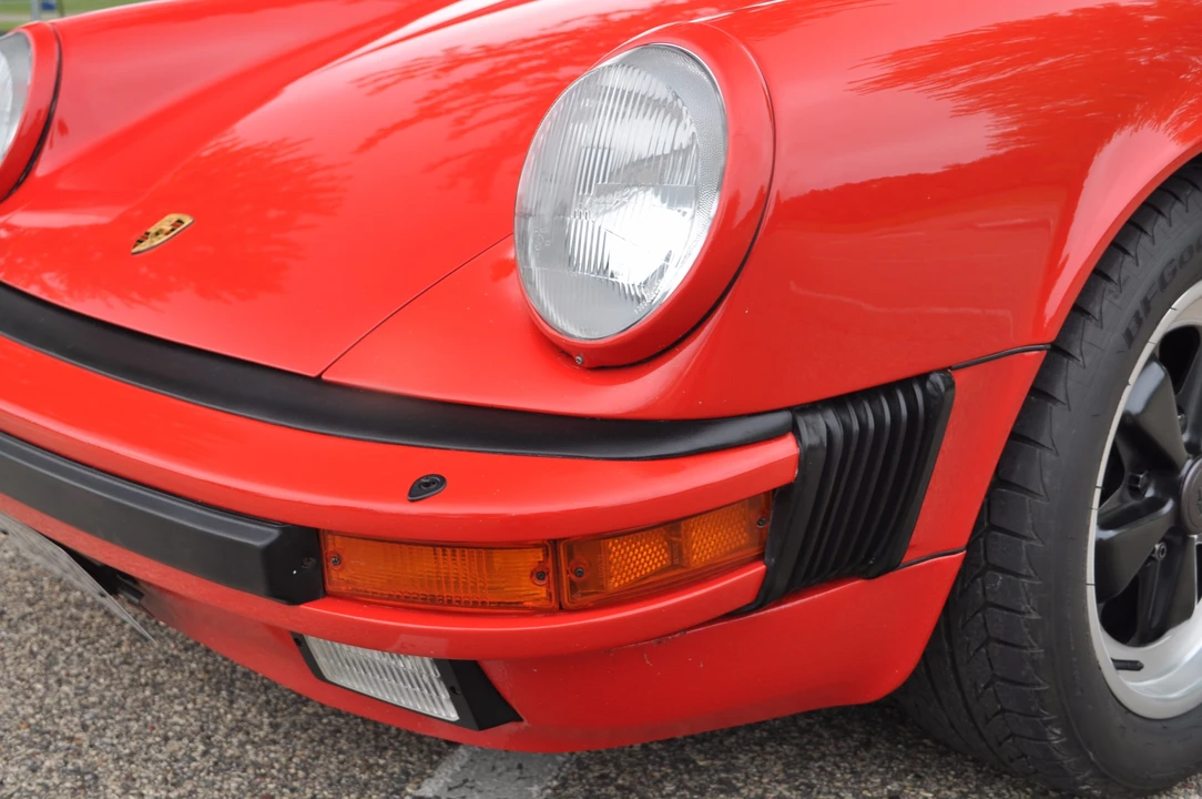 1985 Porsche 911 Carrera 3.2 - Image 27 of 31