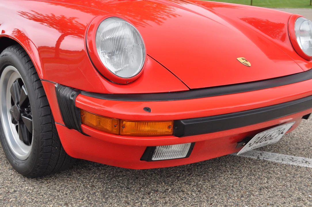 1985 Porsche 911 Carrera 3.2 - Image 18 of 31