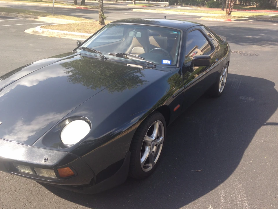 1985 Porsche 928 S - Image 10 of 31