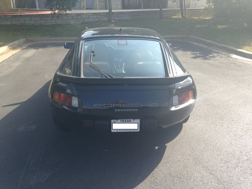 1985 Porsche 928 S - Image 6 of 31