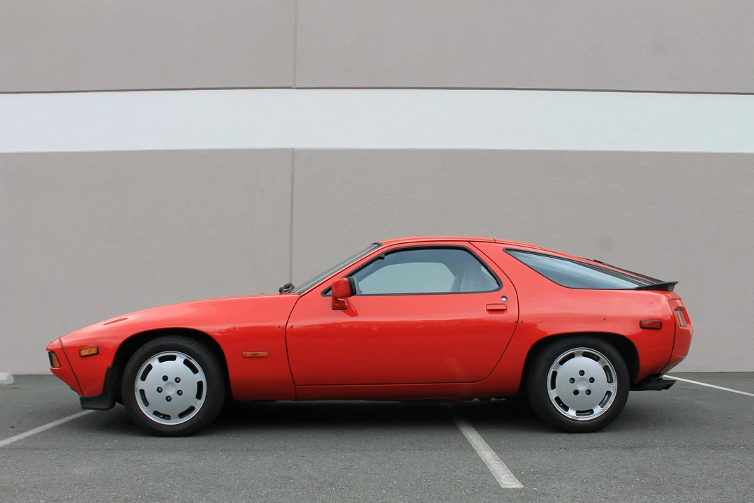 1985 Porsche 928 S - Image 5 of 31