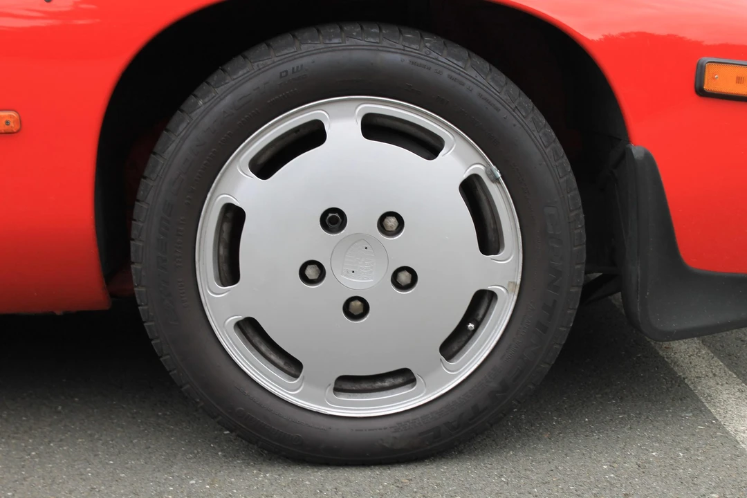 1985 Porsche 928 S - Image 31 of 31