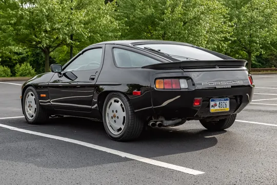1985 Porsche 928 S - Image 4 of 31