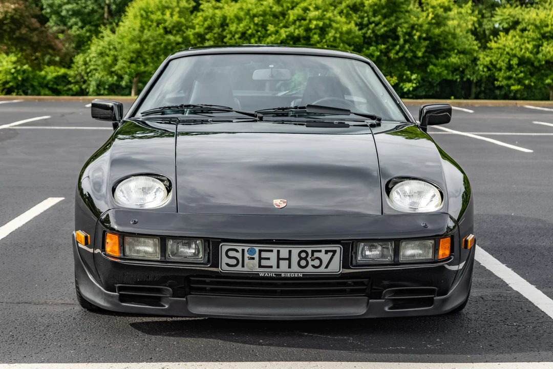 1985 Porsche 928 S - Image 9 of 31