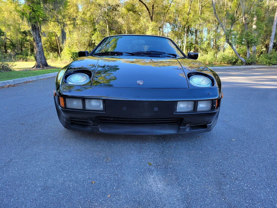 1985 Porsche 928 S - Image 6 of 31