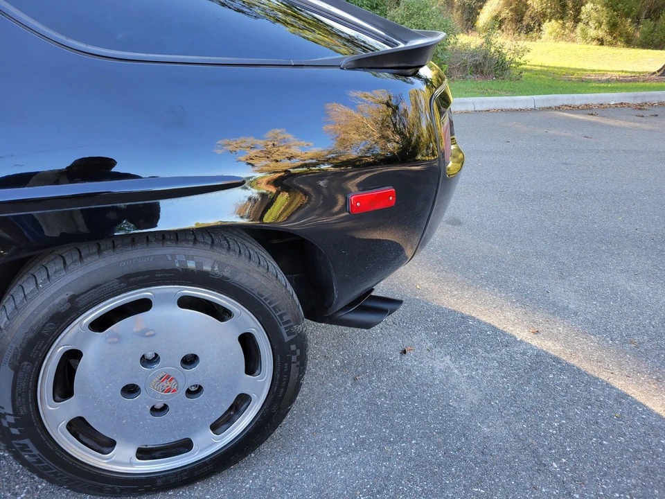 1985 Porsche 928 S - Image 26 of 31