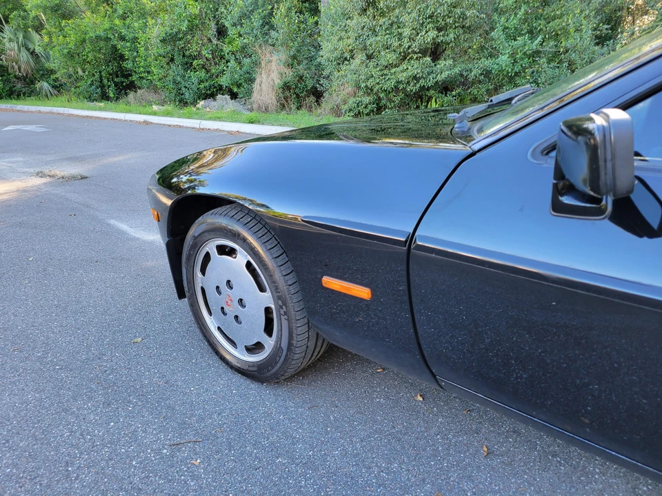 1985 Porsche 928 S - Image 27 of 31