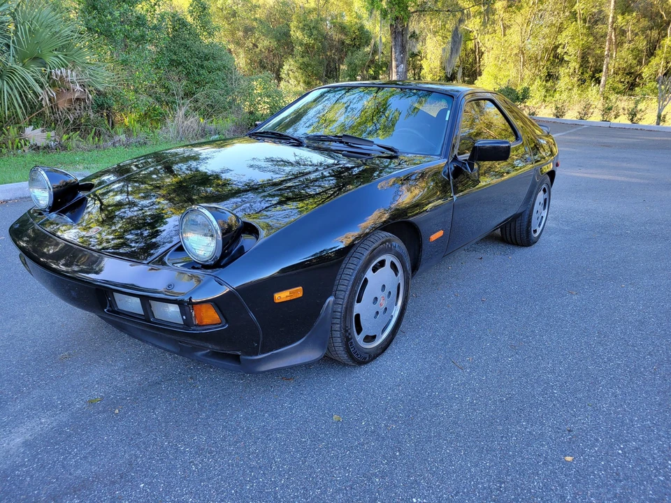 1985 Porsche 928 S - Image 4 of 31