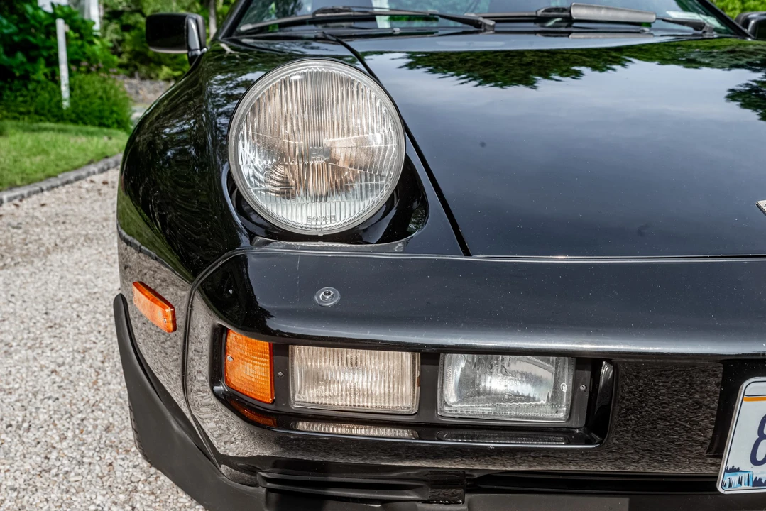 1985 Porsche 928 S - Image 16 of 31