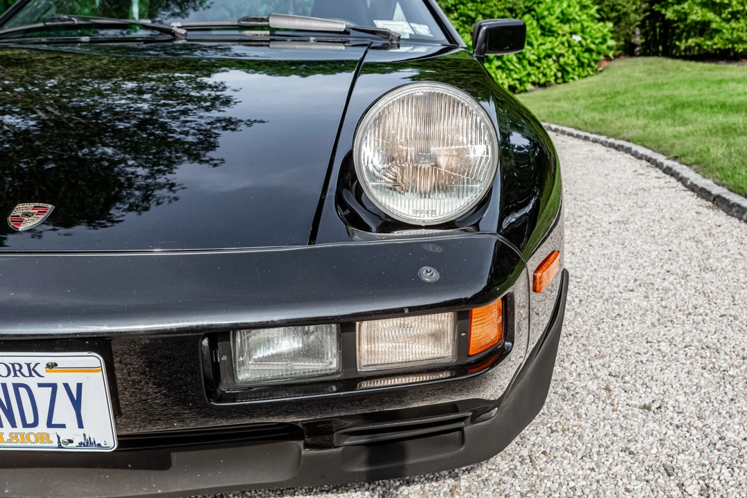 1985 Porsche 928 S - Image 17 of 31