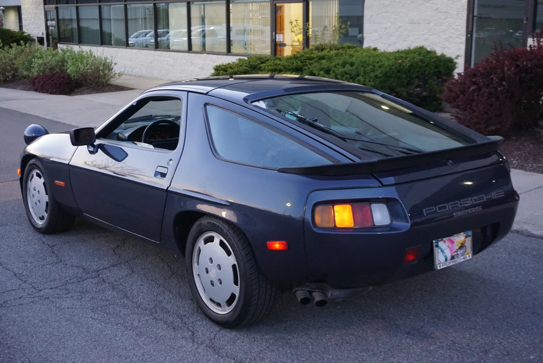 1985 Porsche 928 S - Image 19 of 31