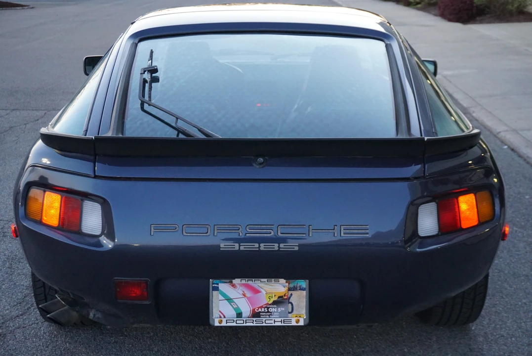 1985 Porsche 928 S - Image 24 of 31