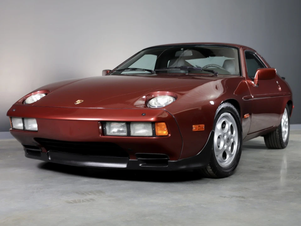 1985 Porsche 928 S - Image 5 of 31