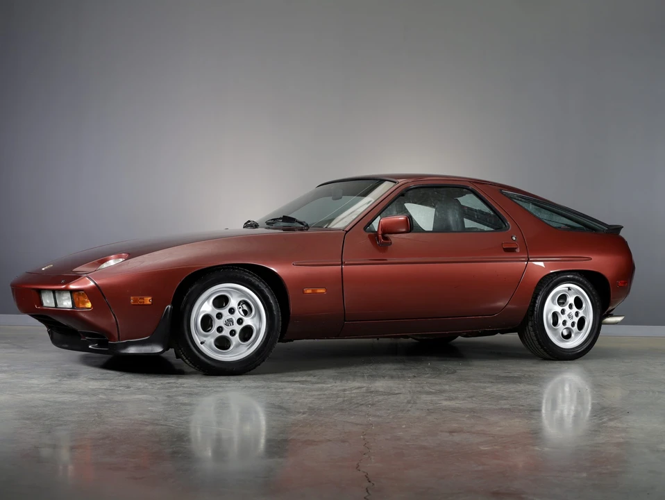 1985 Porsche 928 S - Image 3 of 31