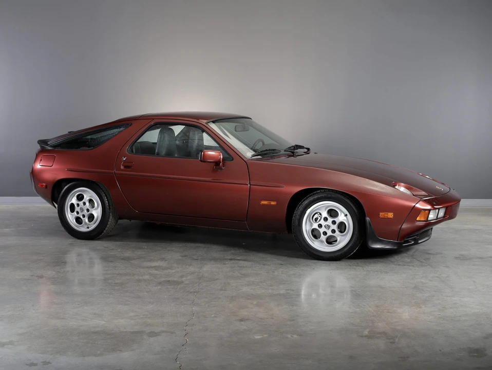 1985 Porsche 928 S - Image 15 of 31