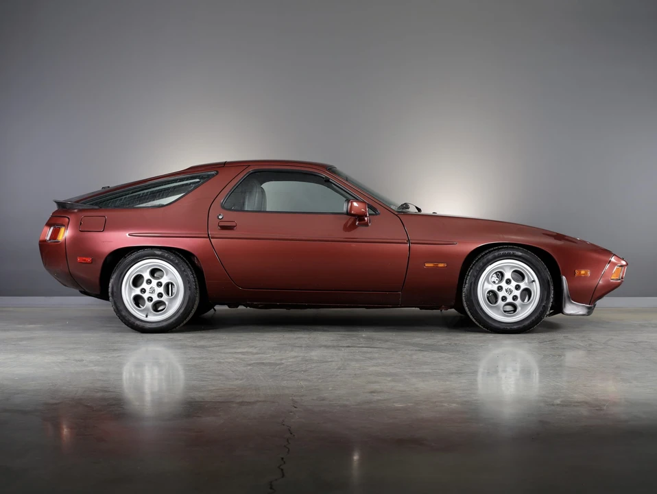 1985 Porsche 928 S - Image 20 of 31