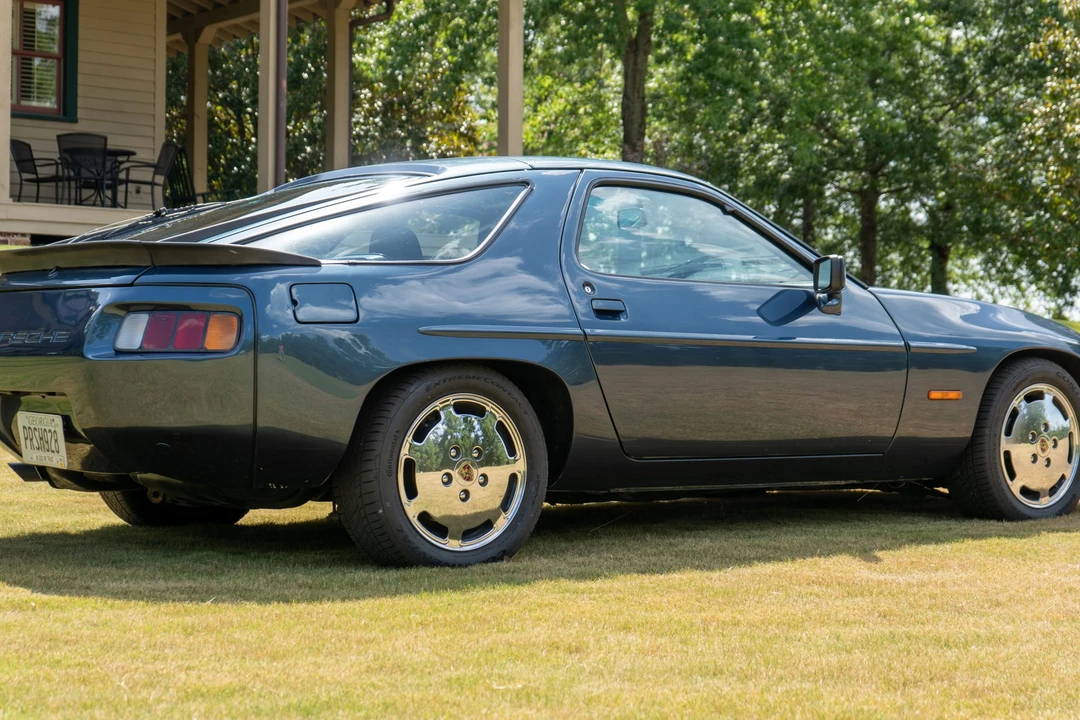 1985 Porsche 928 S - Image 19 of 31