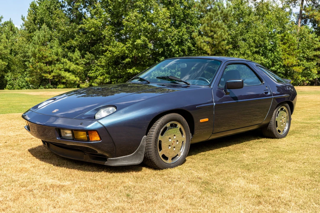 1985 Porsche 928 S - Image 16 of 31