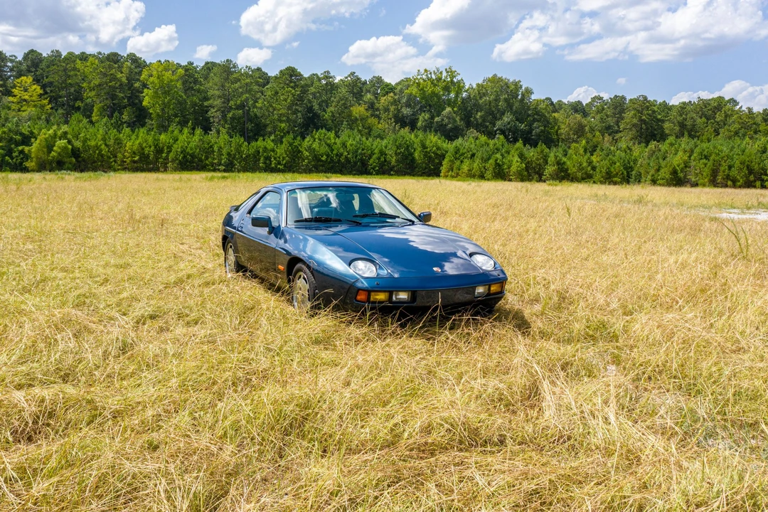1985 Porsche 928 S - Image 7 of 31