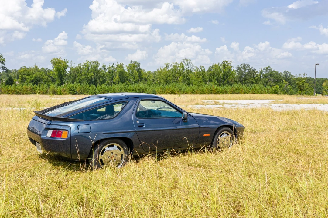 1985 Porsche 928 S - Image 10 of 31