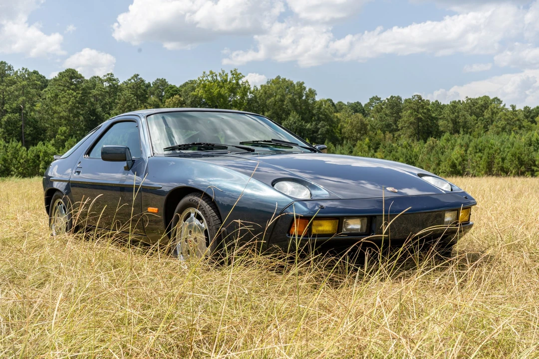 1985 Porsche 928 S - Image 8 of 31