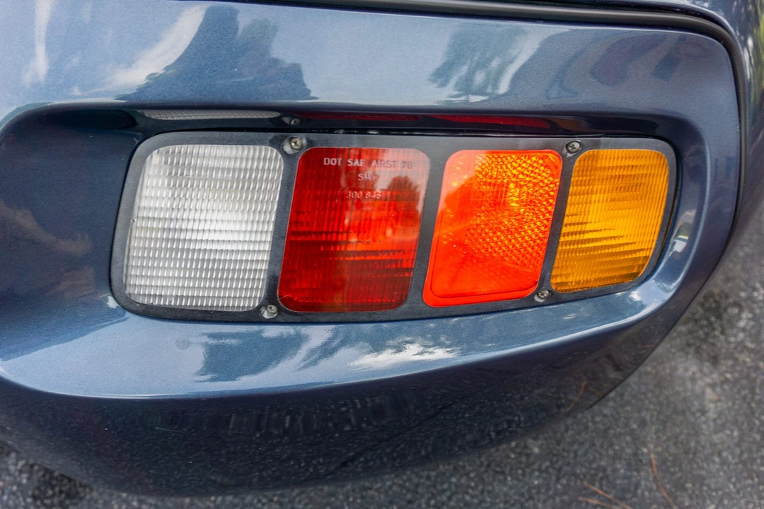 1985 Porsche 928 S - Image 27 of 31
