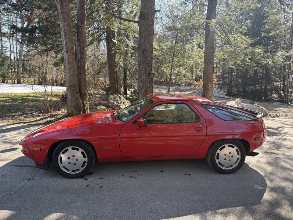 1985 Porsche 928 S - Image 8 of 31
