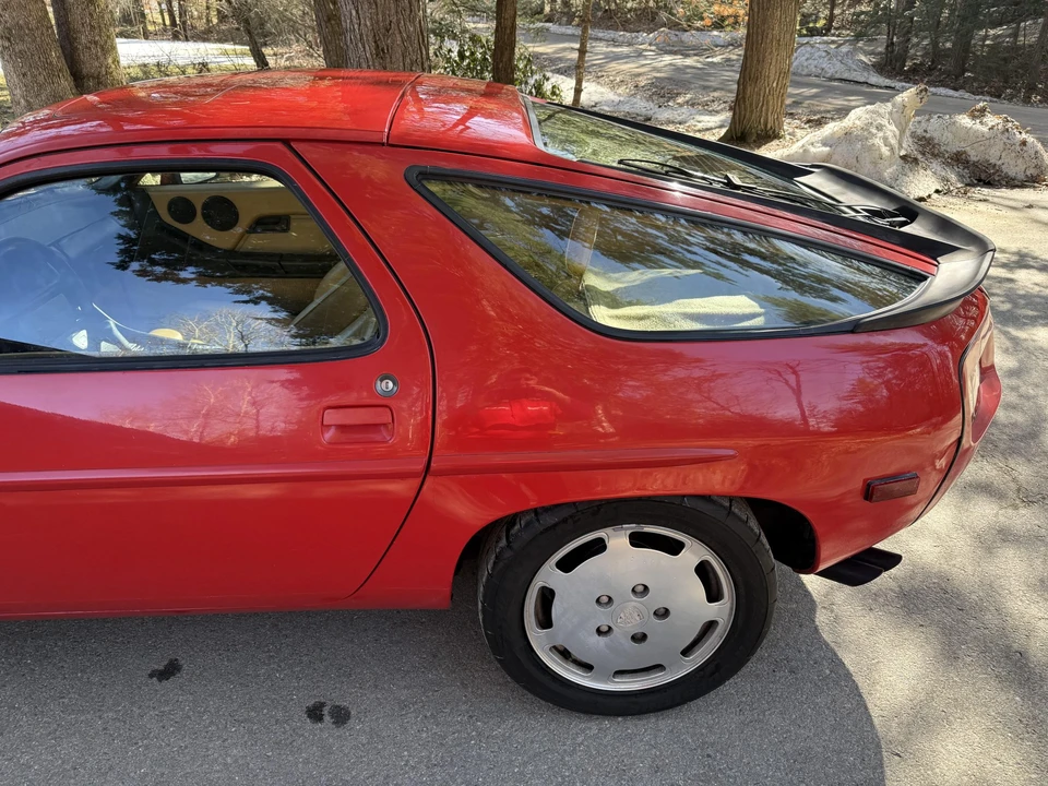 1985 Porsche 928 S - Image 28 of 31