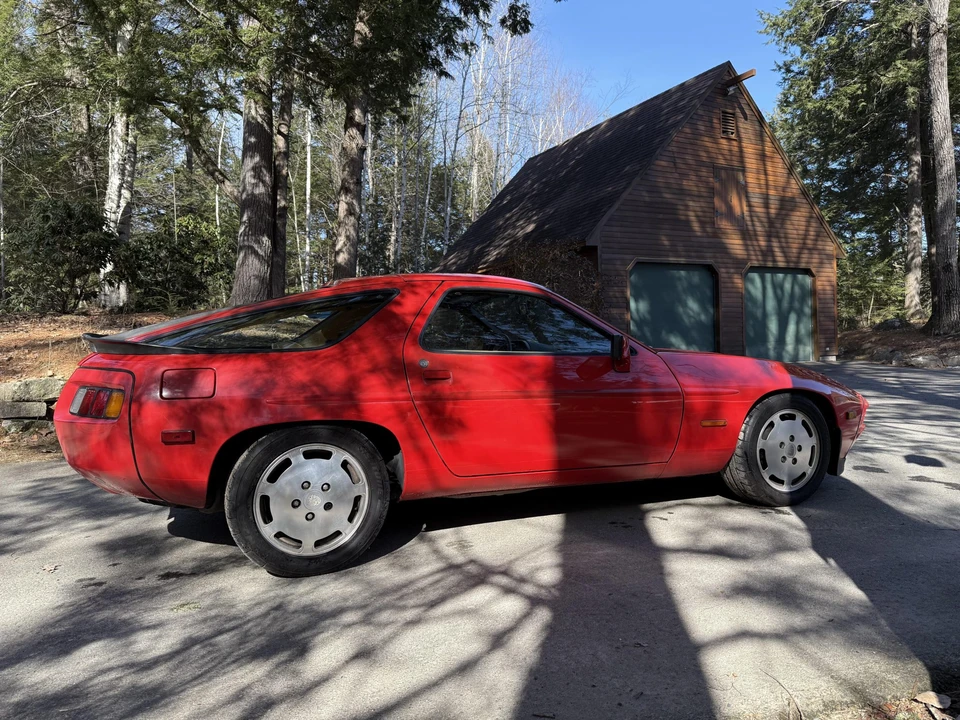 1985 Porsche 928 S - Image 14 of 31