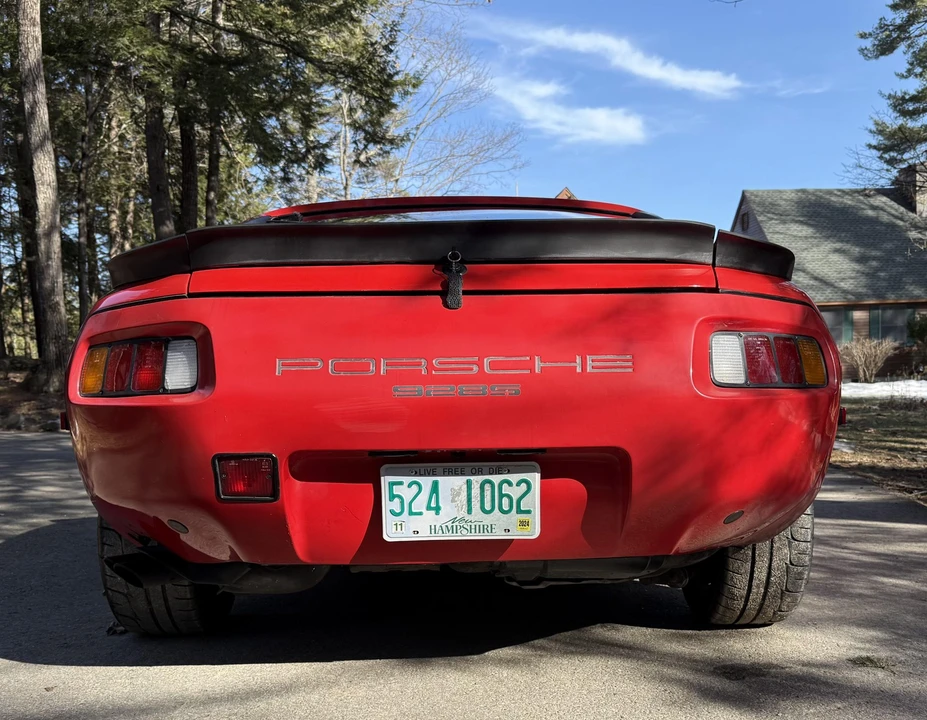 1985 Porsche 928 S - Image 10 of 31