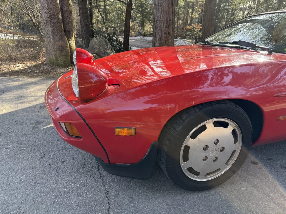 1985 Porsche 928 S - Image 24 of 31