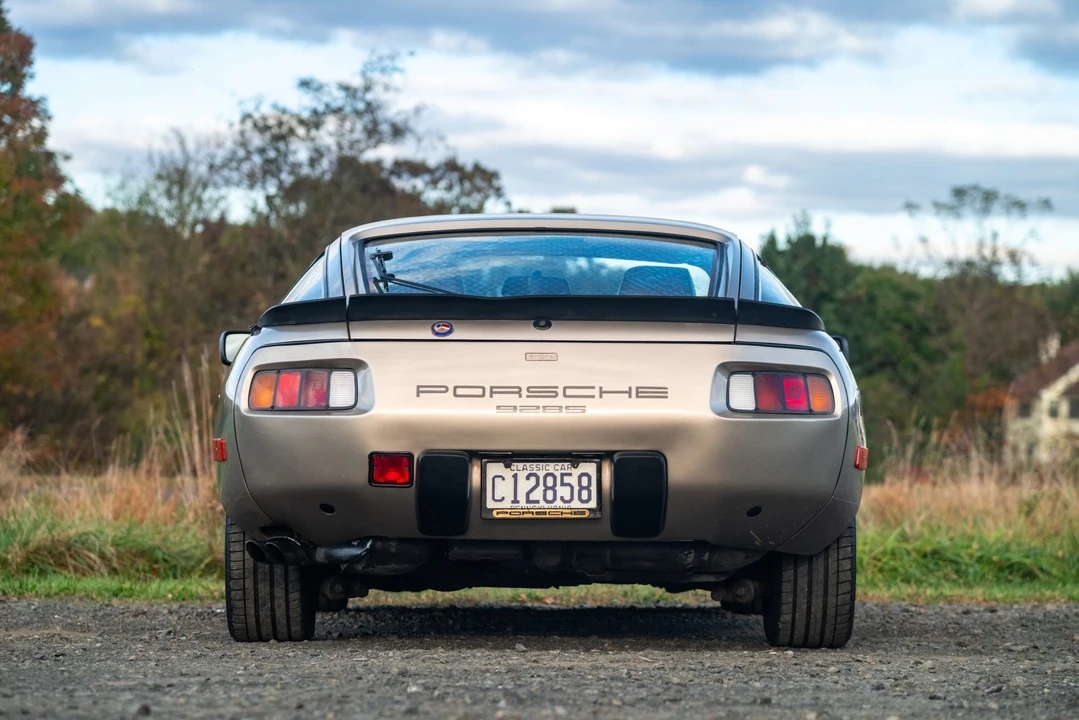 1985 Porsche 928 S - Image 6 of 31