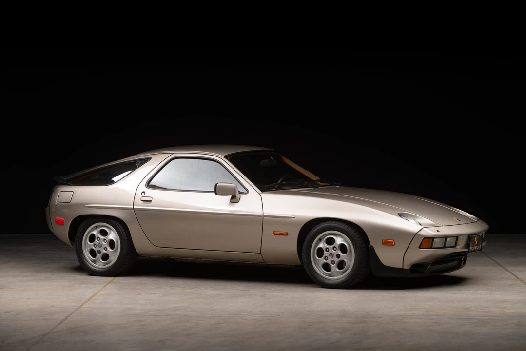 1985 Porsche 928 S - Image 30 of 31