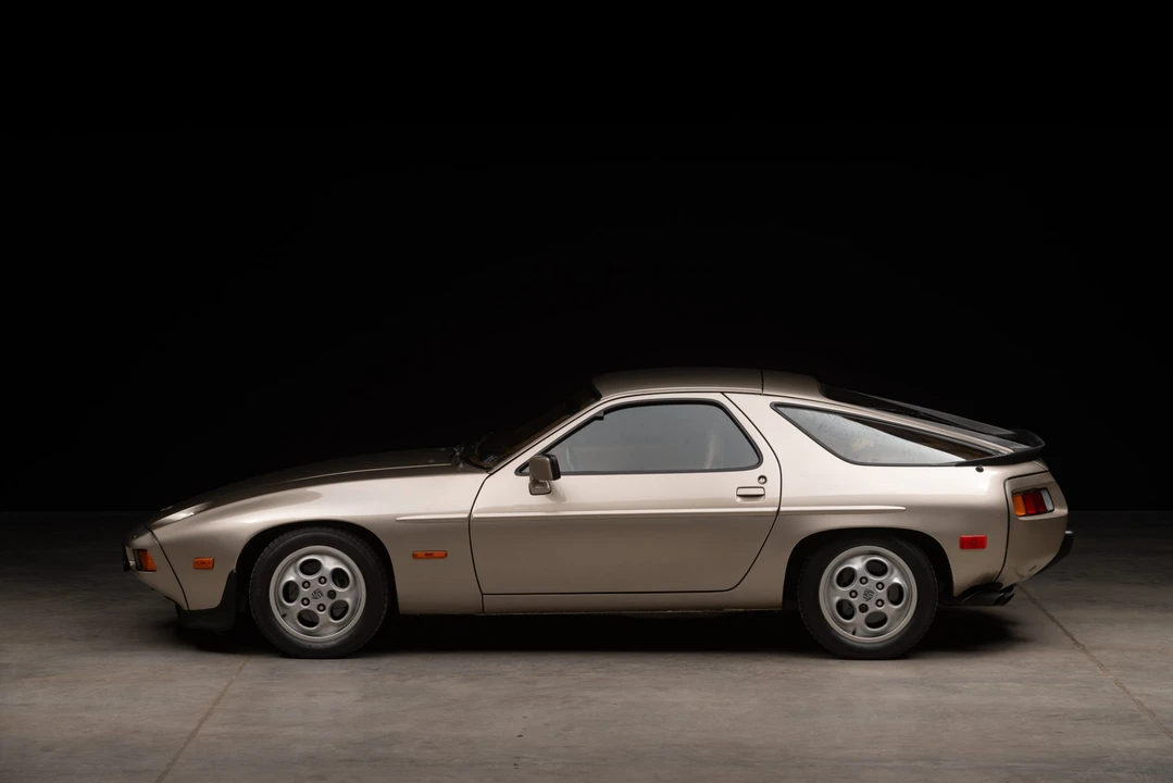 1985 Porsche 928 S - Image 9 of 31