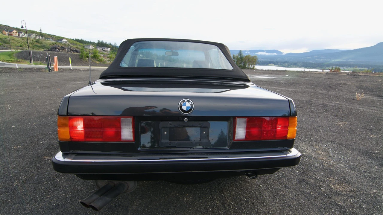 1986 BMW E30 3 Series - Image 15 of 31
