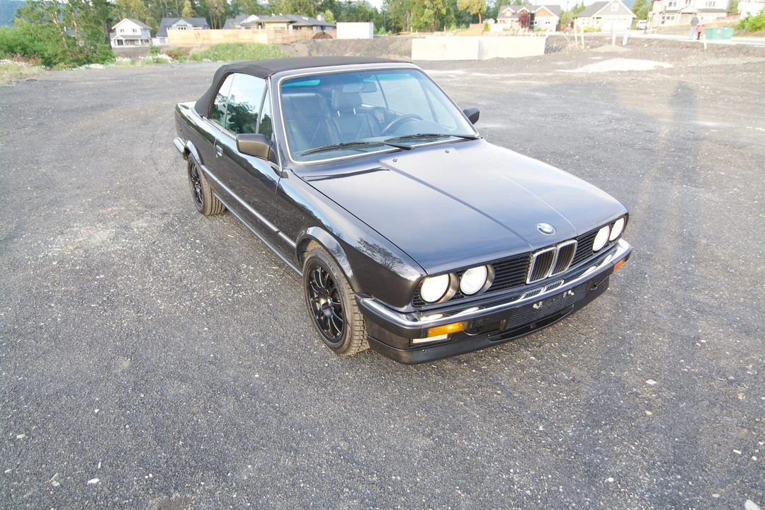 1986 BMW E30 3 Series - Image 2 of 31