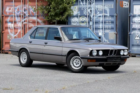 1986 BMW 524d 5-Speed