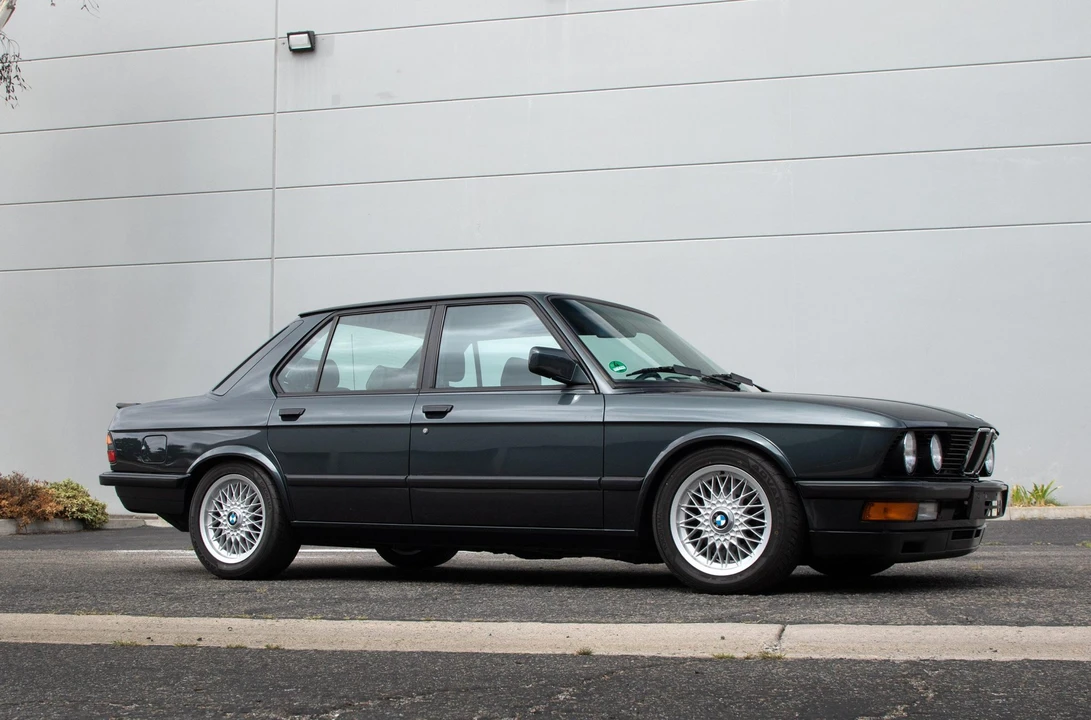 1986 BMW E28 M5 - Image 18 of 31
