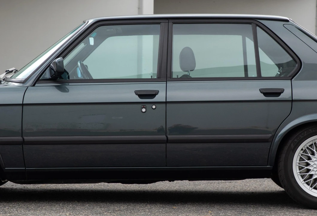 1986 BMW E28 M5 - Image 26 of 31