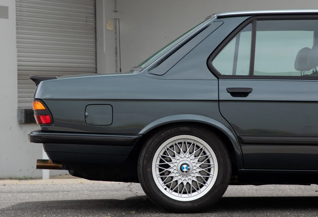 1986 BMW E28 M5 - Image 28 of 31