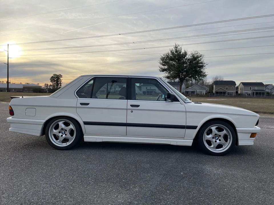 1986 BMW E28 5 Series - Image 7 of 31