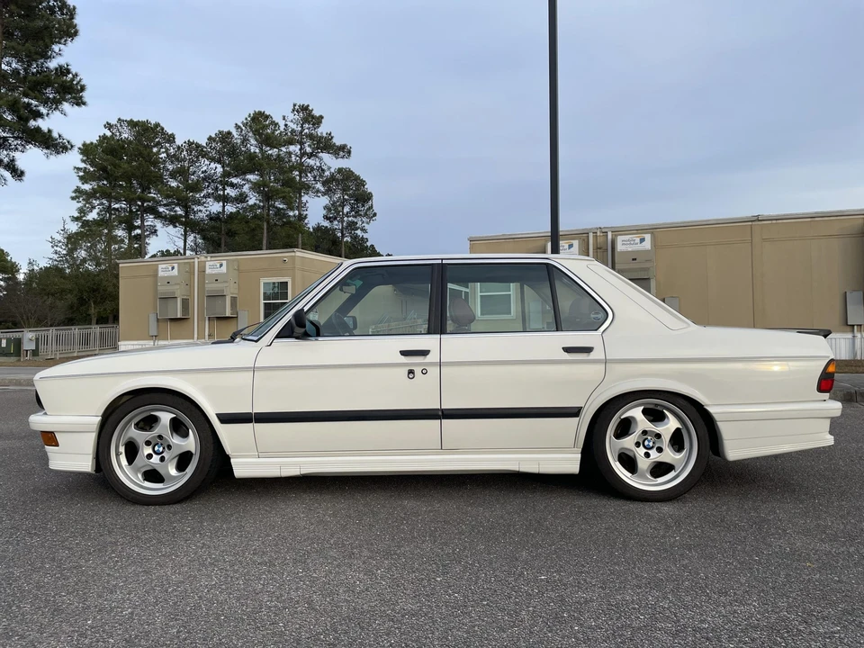1986 BMW E28 5 Series - Image 3 of 31