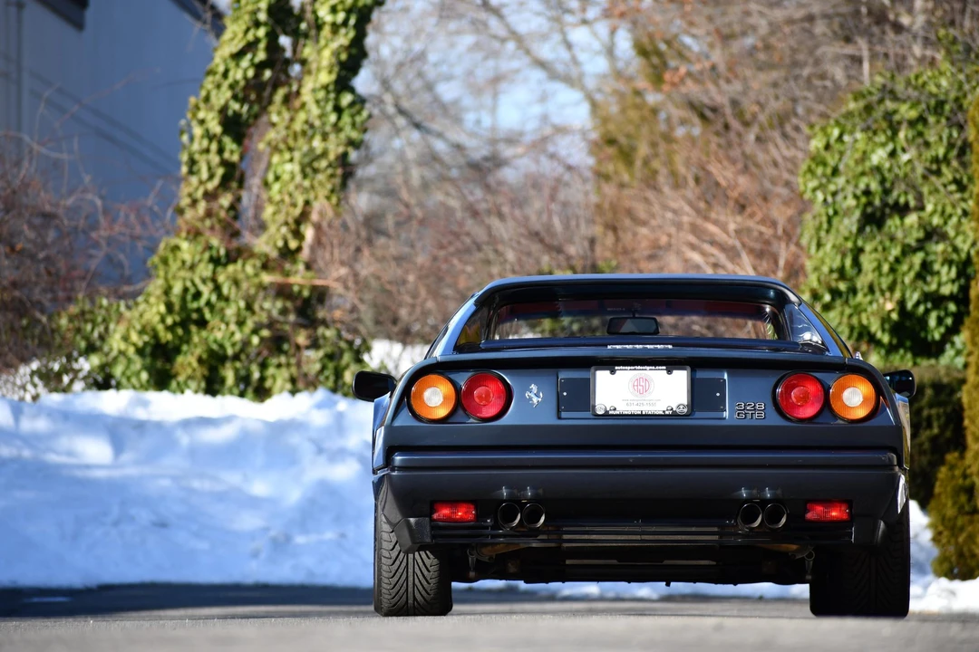 1986 Ferrari 328 GTB - Image 7 of 31