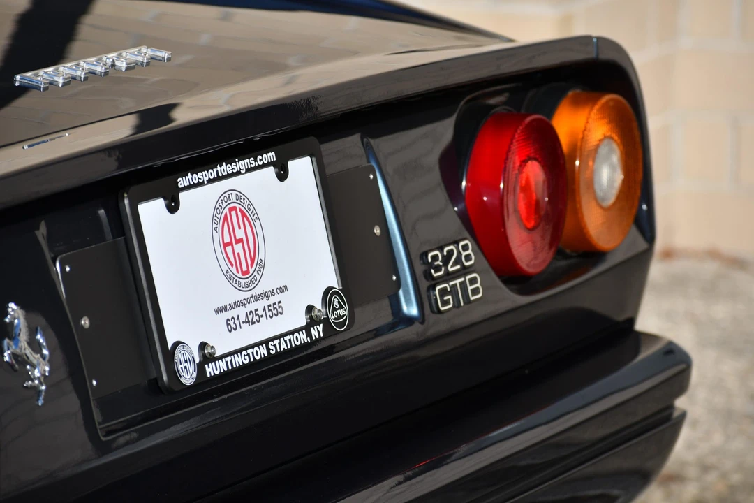 1986 Ferrari 328 GTB - Image 16 of 31
