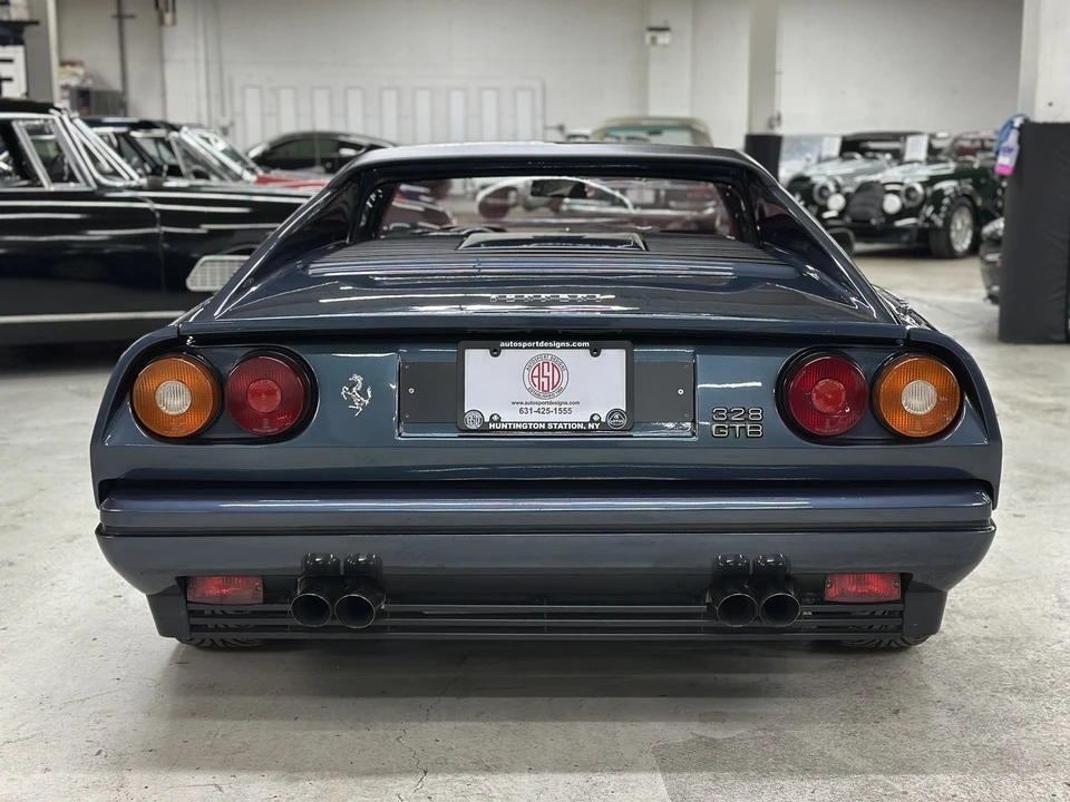 1986 Ferrari 328 GTB - Image 13 of 31