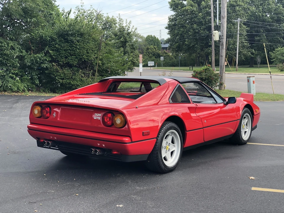1986 Ferrari 328 GTS - Image 28 of 31