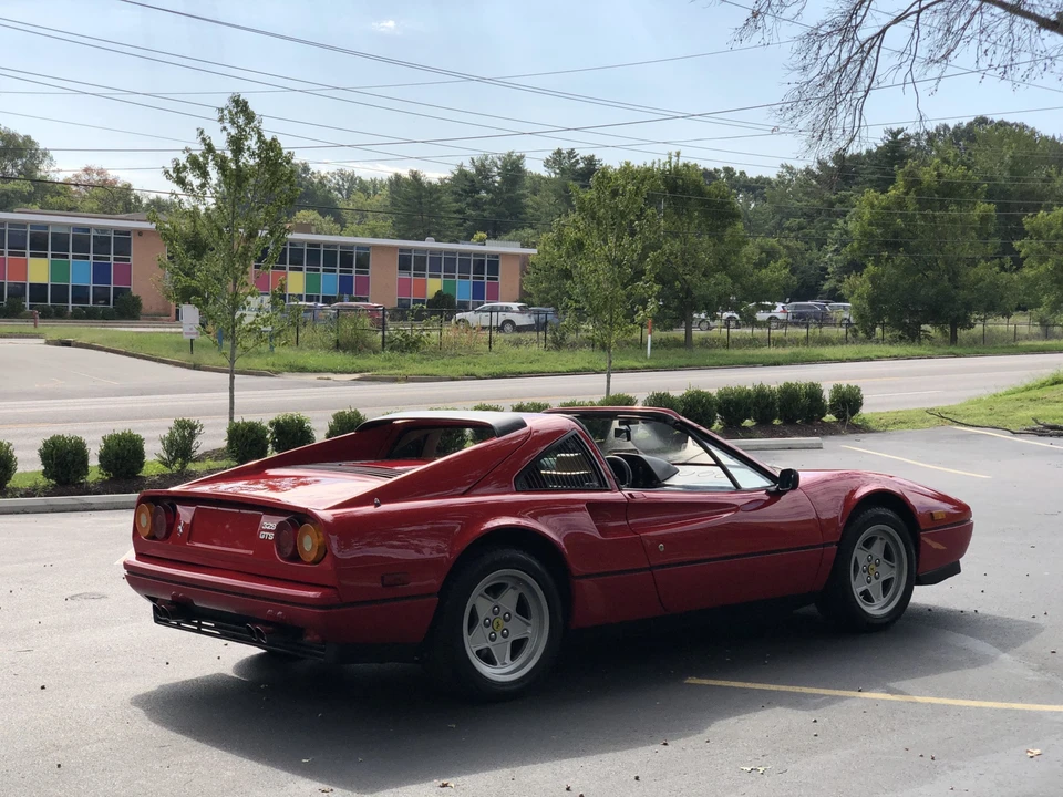 1986 Ferrari 328 GTS - Image 25 of 31